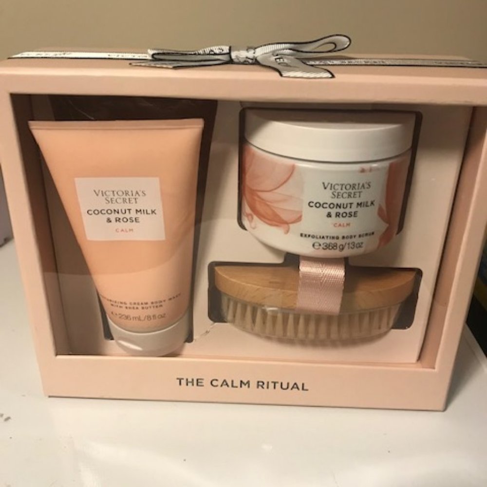 Victoria's Secret Gift Set- Natural Beauty Body Care Ritual
